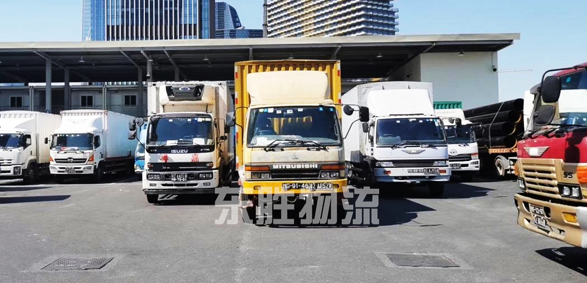 超長、超寬、超高貨物運輸?shù)桨拈T，澳門矮排車運輸案例